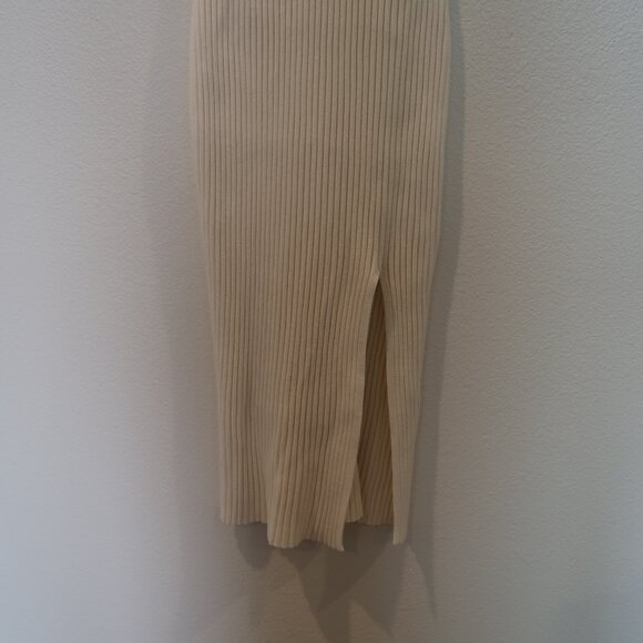 Abercrombie & Fitch White Knit MIdi Tank Dress - XS - Picture 10 of 11